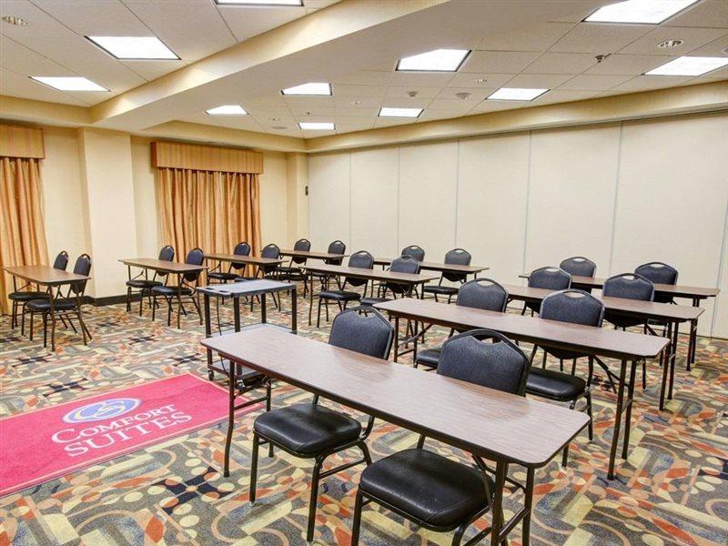 Hotel Comfort - Austin South 2*