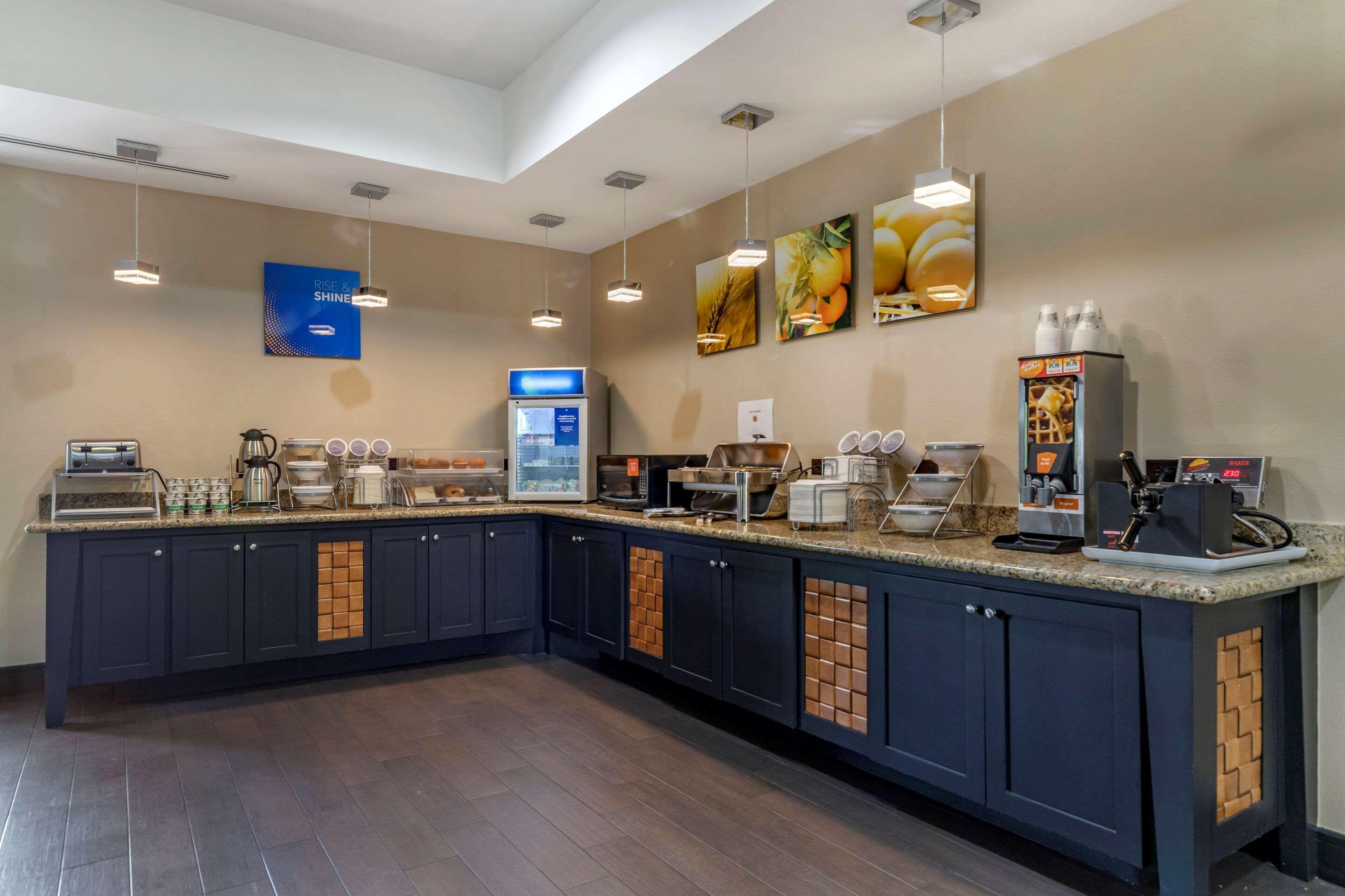 Hotel Comfort - Austin South Buda