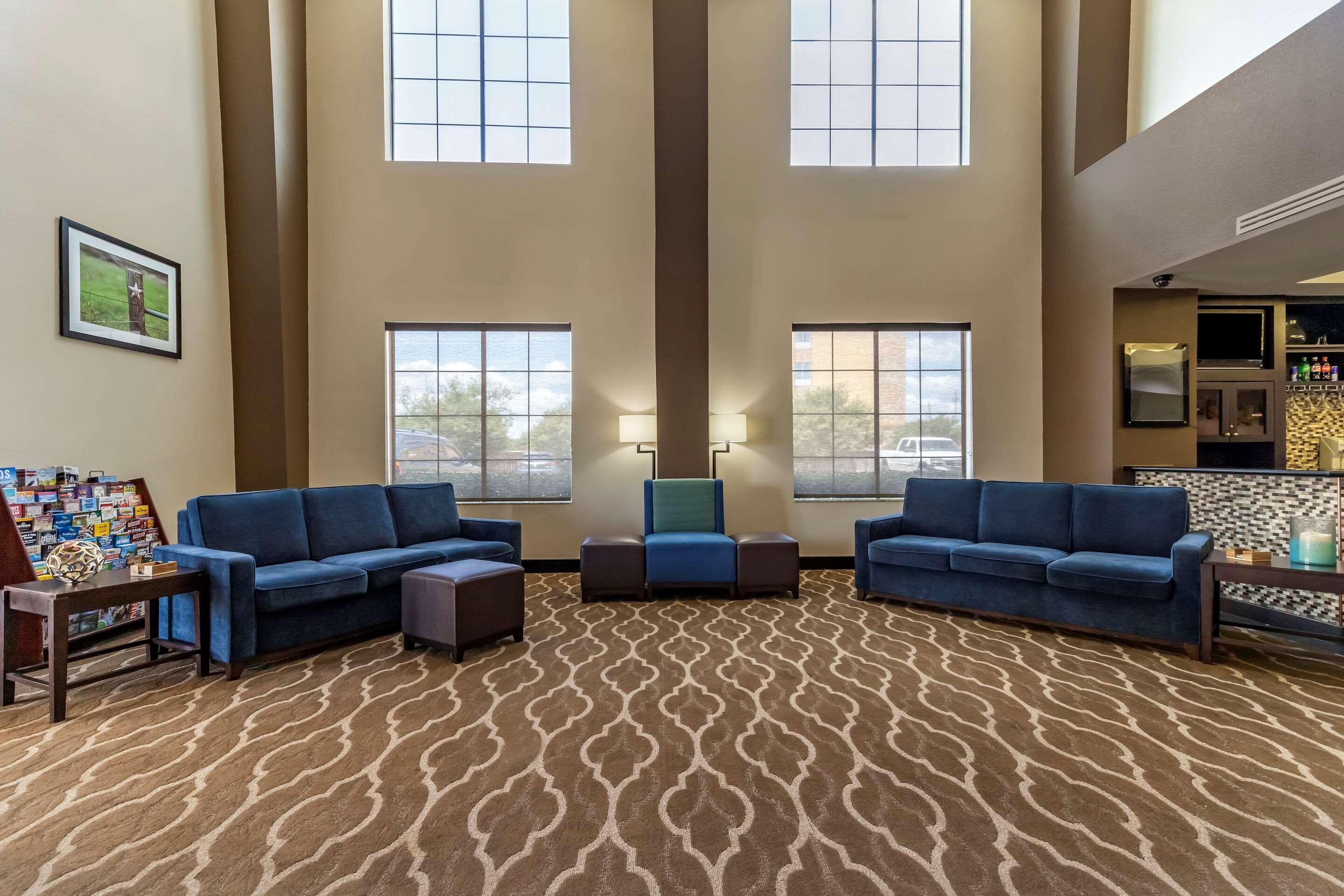 Hotel Comfort - Austin South