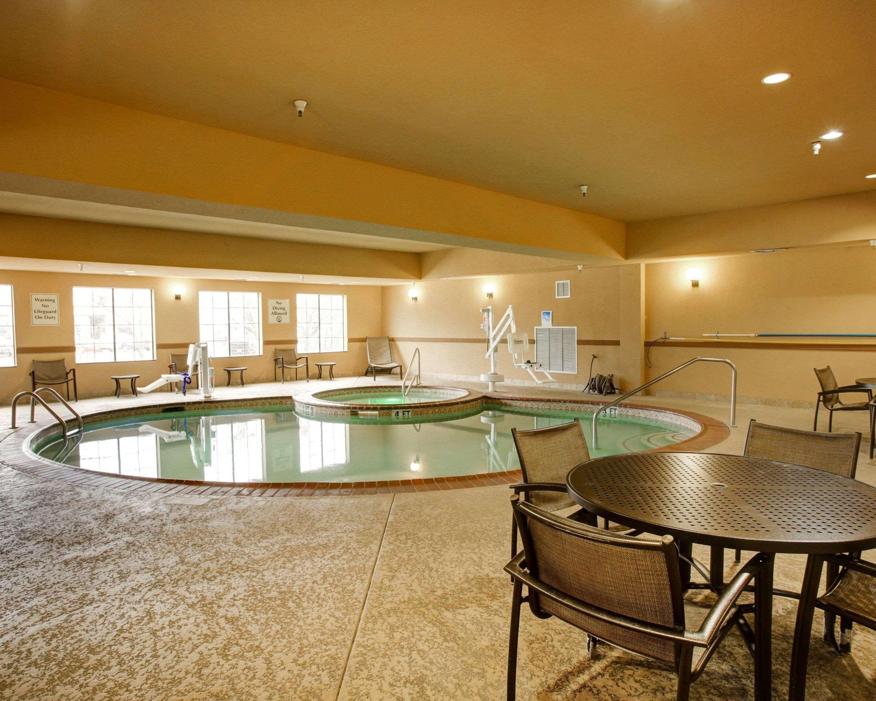 Comfort - Austin South 2*